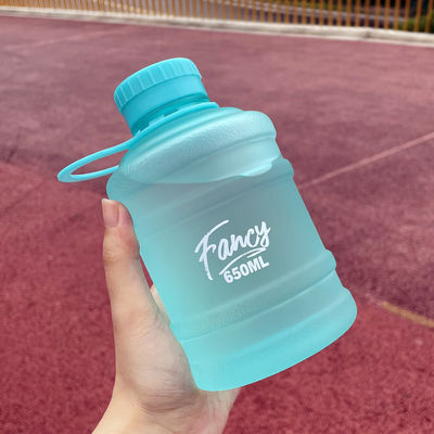 Fornitura diretta Sport Plastico Colorato Acqua da bere Bottiglie Occasione Campeggio per bambini