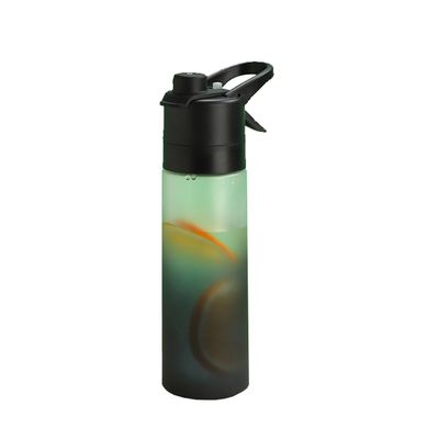 Logo personalizzato Bottolina d'acqua da bicicletta per l'aria aperta con capacità di 650 ml e funzione di spruzzatura