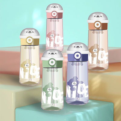 Viaggi all'aria aperta Materiale Tritano BPA GRATUITO Bambini Portano Bottiglia d'acqua con paglia Per la scuola
