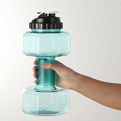 2.2L Fitness Dumbbell Cup Creativo Sport Bottle Personalità e applicabile per gli adulti
