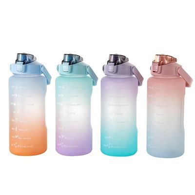 2023 Bottiglia di acqua potabile motivazionale 2L BPA gratuita per palestra e attività all'aperto