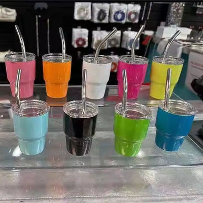 Colorata bottiglia d'acqua in acciaio inossidabile da 2 oz Mini Pocket Cup con paglia per la festa