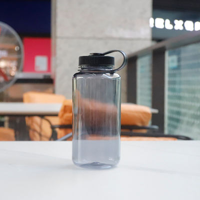 Bottiglia d'acqua di plastica resistente per lo sport a prova di perdite e priva di BPA Capacità di 1 litro