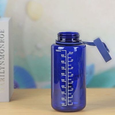 Bottiglia di acqua liquida trasparente in plastica senza Bpa da 1000 ml con scala per sport all' aperto