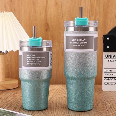 20OZ 30OZ Bottiglia d'acqua in acciaio inossidabile Disegno personalizzato Colorato Sport Straw Thermos
