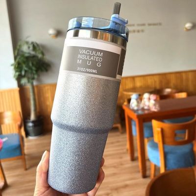 Colore personalizzato 20 oz / 30 oz Acciaio inossidabile Tazza d'acqua isolata con paglia per il fitness