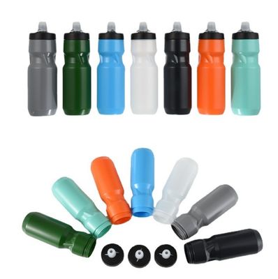 610ml/710ml Bevanda sportiva priva di BPA Bottiglia di acqua di plastica per il ciclismo in montagna Leggera