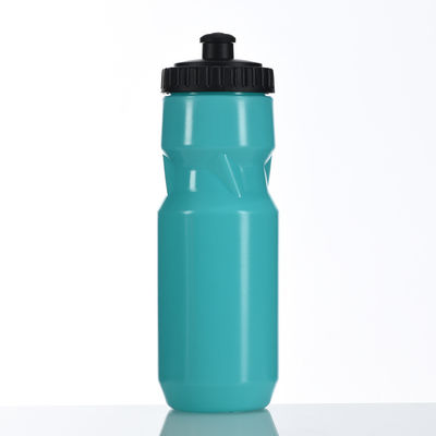610ml/710ml Bevanda sportiva priva di BPA Bottiglia di acqua di plastica per il ciclismo in montagna Leggera