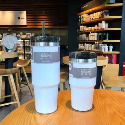 20 oz / 30 oz Acciaio inossidabile Tazza d'acqua isolante per fitness Logo personalizzato e materiale