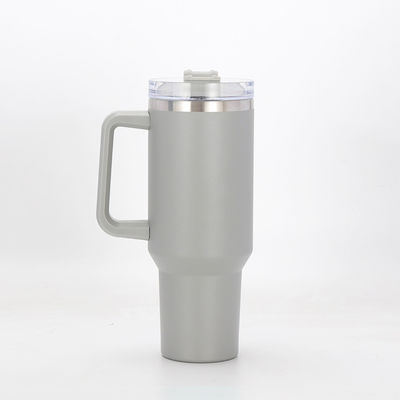 Bottiglia idraulica sportiva portatile con capacità di 40 oz e design moderno