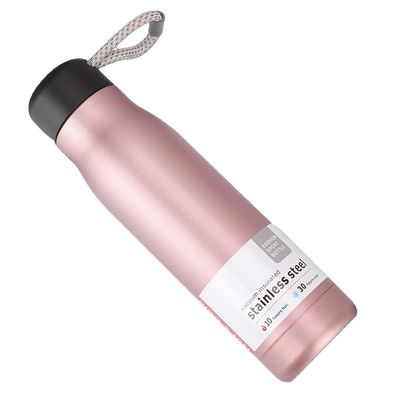 La bottiglia d'acqua sportiva da 16 oz con isolamento a doppia parete e design sostenibile
