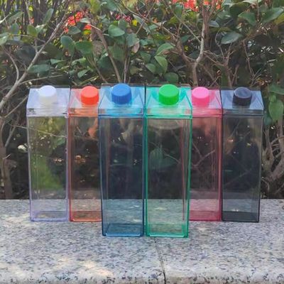 Unisex 500ml bottiglia di acqua di plastica trasparente applicabile per l'acqua bollente