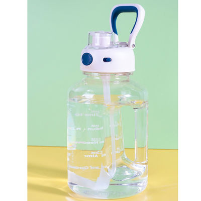 1Bottiglia d'acqua di plastica personalizzata in stile americano da.5L per il riempimento di palestre e auto sportive