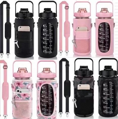 Unisex bottiglia d'acqua da 2 litri con manica camuffata isolato e cintura portatile