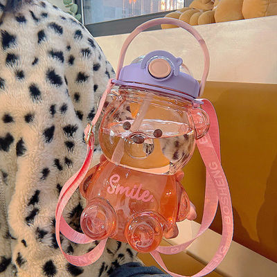 Palestra estiva per bambini portatile in forma di orso con bottiglia d'acqua con paglia di 1000 ml grande capacità