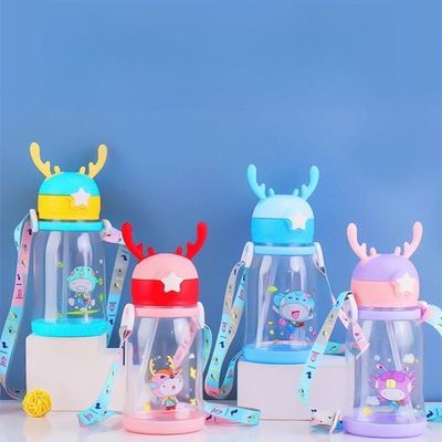 Grandi capienza Bambini Coppa d'acqua di paglia Cartone animato estate 600ml con colore personalizzato