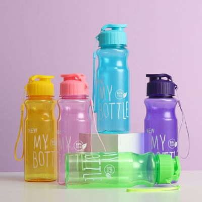 Viaggio a guida autonoma Bottiglia d'acqua senza BPA da 500 ml con tappo impermeabile e materiale trasparente