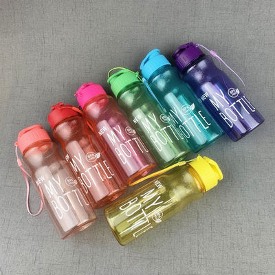 500 ml Coppa di plastica trasparente Eco-friendly Coppa colorata con rivestimento anticorrosione