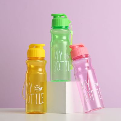 Bottiglie d'acqua di plastica da 500 ml in ingrosso Tazze portatili trasparenti per articoli immagazzinati