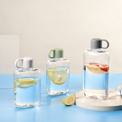 Logo personalizzato accettabile 500ml 360ml Rectangle forma quadrata bottiglie d'acqua per sport all'aria aperta
