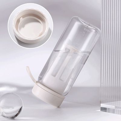 Gym per attività all'aperto Bottiglia d'acqua di plastica portatile con infusore di tè e linea di capacità