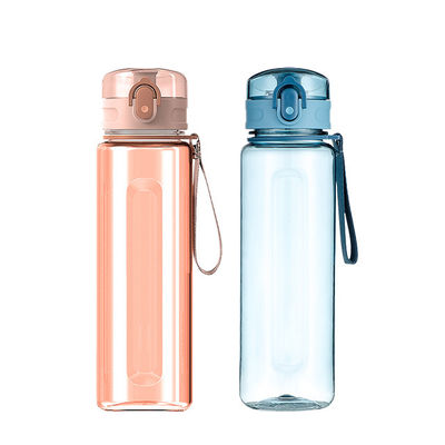 650ml Bottiglia di acqua potabile in plastica sportiva portatile con gallo 2023 Design Product