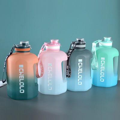 Acquirente commerciale Logo personalizzato 1.6L 2.2L Bottiglia d'acqua per palestra Tazza sportiva Viaggi di plastica