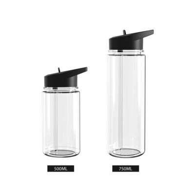 750 ml Bottiglia di acqua potabile di plastica trasparente per sport e fitness per l'acqua bollente applicabile