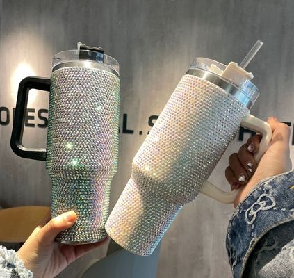40oz di bottiglia d'acqua in acciaio inossidabile incrostata di diamanti Tazza aspiratrice con paglia e maniglia