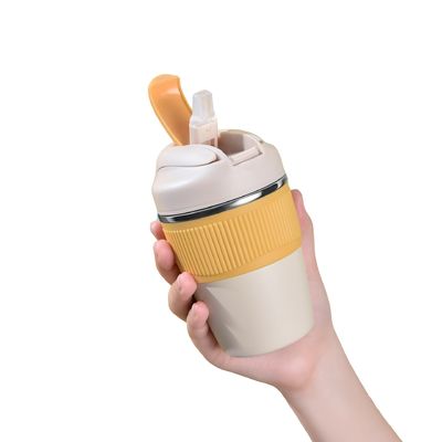 350 ml/480 ml Capacità di produzione 316 bottiglia d'acqua in acciaio inossidabile con manicotto in silicone