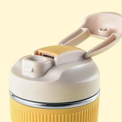 Stile di design portatile 350ML 480ML Tazza da caffè a doppia parete in acciaio inossidabile con paglia