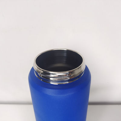 Flasche a vuoto 550ml Bottiglia d'acqua spaziale inossidabile isolato