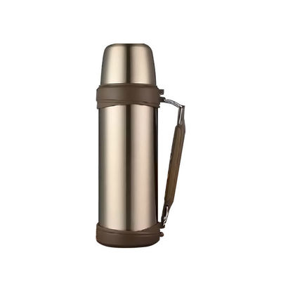 Acciaio inossidabile 1000 ml Bottiglia d'acqua Calore vuoto Tazza isolante con manico a forma di proiettile