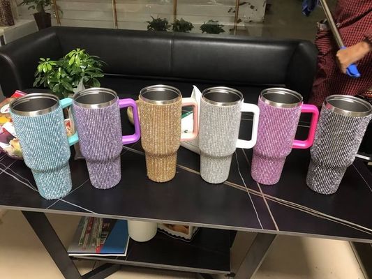 Tazza a doppia parete a colori freddi 300 ml/400 ml con coperchio con punteggio di diamanti