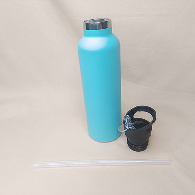 Mantenete le vostre bevande alla temperatura perfetta con la nostra bottiglia sportiva in acciaio inossidabile da 750 ml