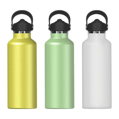 Bottiglia d'acqua isolata portatile da 650 ml in acciaio inossidabile per sport in stile Country Design