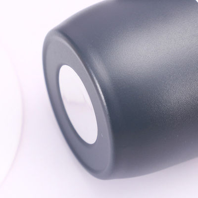 Mug di viaggio personalizzato in acciaio inossidabile con manica in silicone in stile americano