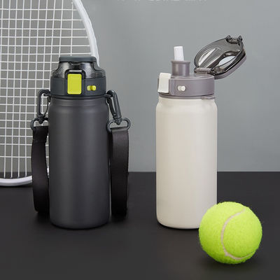 Bottiglie d'acqua a sublimazione verde per club sportivi