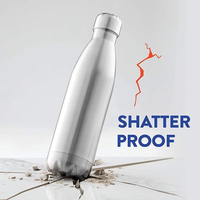 500 ml di capacità bottiglia a vuoto a doppia parete in acciaio inossidabile per mantenere le bevande calde o fredde