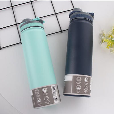 Stile di design sportivo 750ml Tazza dritta Bottiglia d'acqua in acciaio inossidabile con bocca larga