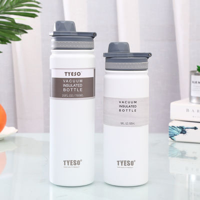 Stile di design sportivo 750ml Tazza dritta Bottiglia d'acqua in acciaio inossidabile con bocca larga