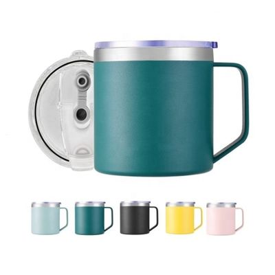 Barattolo per caffè a vuoto isolato in acciaio inossidabile con logo personalizzato e disegno isolato