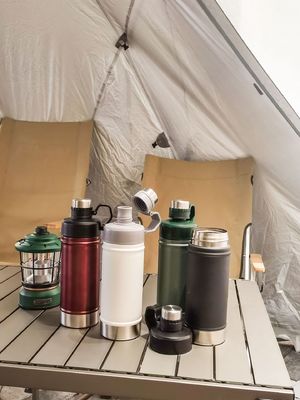 Reutilizzabile Colorato 422,2g Advantage impermeabile 750ml Gym Thermos 550ml Flask Gift Set