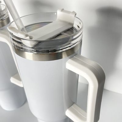 Logo personalizzato 40oz Bianco Sublimazione Acciaio Inossidabile Flaschetta di vuoto con Flaschetta di ghiaccio di paglia