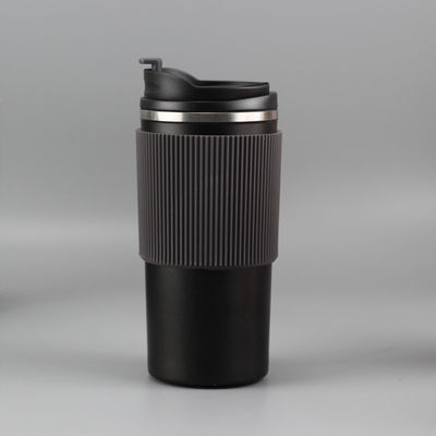 Tazza di caffè isolata in acciaio inossidabile da 450 ml con coperchio per mantenere le bevande calde/fredde