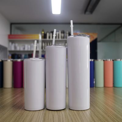 20oz 30oz Straight Skinny Sublimation Tumbler con vite sul coperchio e tazza di paglia per il campeggio