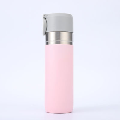 500 ml Bottiglie d'acqua isolanti a doppia parete Tazza di biberon per sportivi Isolamento termico Bpa