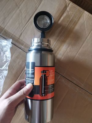 304 Acciaio Inossidabile Isolato a vuoto Bottiglia d'acqua sportiva 32 oz per gli appassionati di fitness