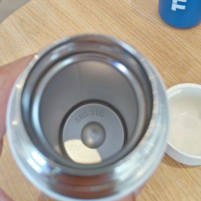 Bottiglia d'acqua per bambini in acciaio inossidabile da 500 ml Tazzina da tumbler carina con disegno e coperchio personalizzati